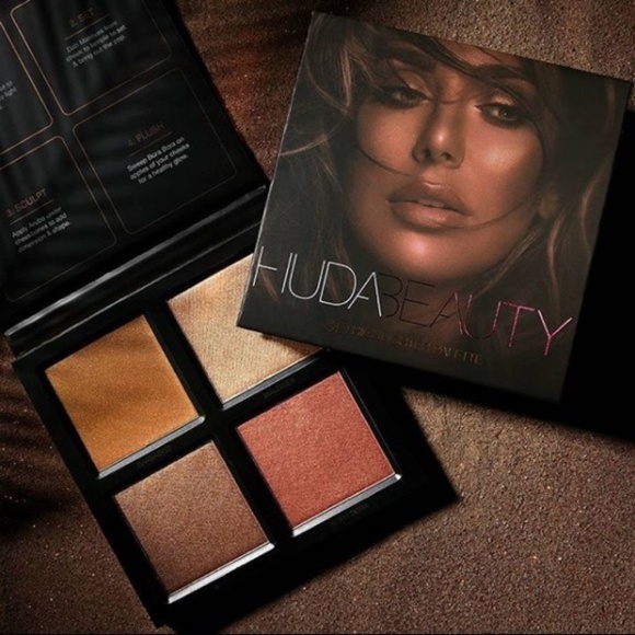 HUDA BEAUTY Other - HUDA BEAUTY Bronze Sands 3D Highlighter Palette